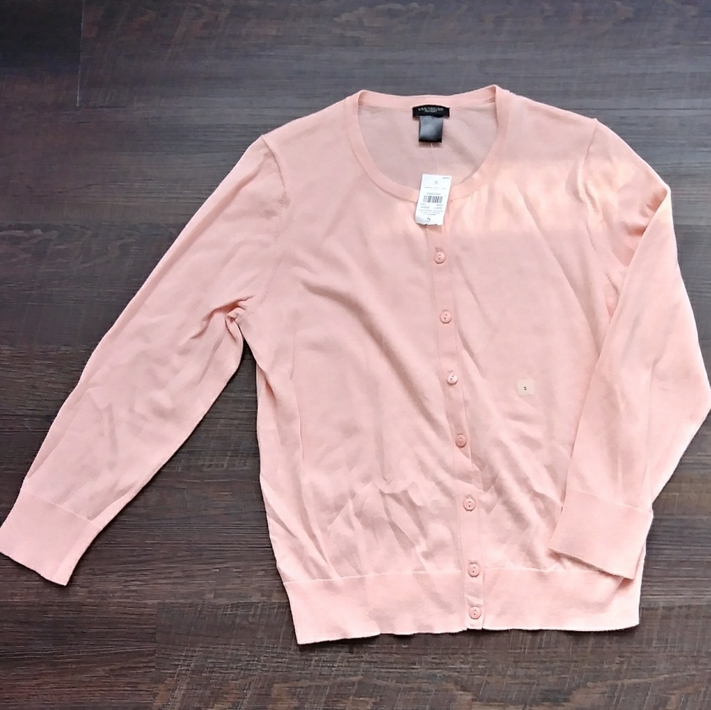 NWT Ann Taylor Cardi